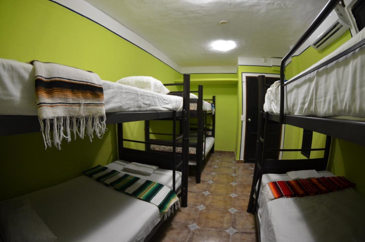 Fiesta Party Hostel - Cancún Exterior foto